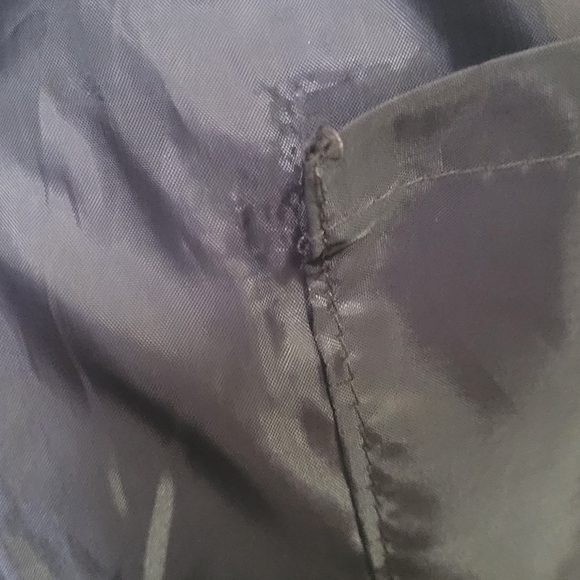 NWT Kani Gold Puffer Jacket, Boys14-16, charcoal, detachable hood - Picture 5 of 8